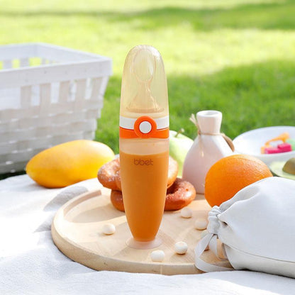 BBET Baby Silicone Spoon Feeding Feeder - BPA - Free (Squeeze Type) - Twisoo